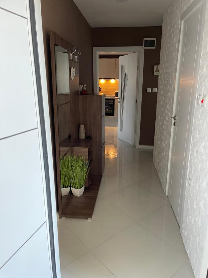 My Sweet Home Burgas Bagian luar foto